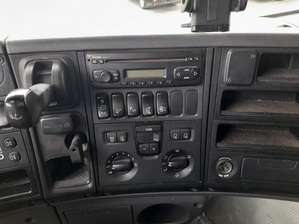 Φορτηγό με γερανό Scania R 560: φωτογραφία 11