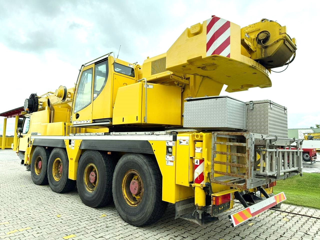 LIEBHERR LTM 1070-4.2 - Γερανός: φωτογραφία 2 LIEBHERR LTM 1070-4.2 - Γερανός: φωτογραφία 2
