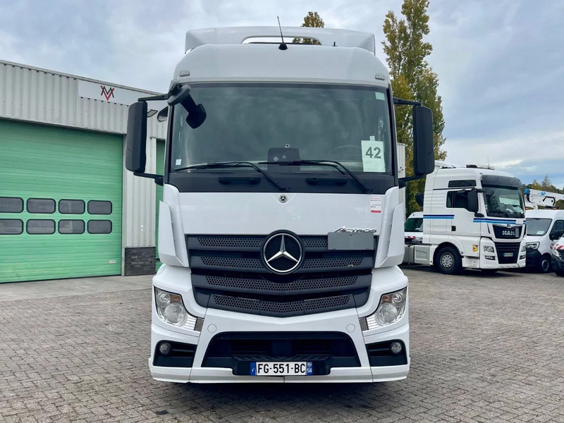 Mercedes-Benz Actros 1845 vin: WDF9634031C008330 , 2 tanks, France clean truck - Τράκτορας: φωτογραφία 4 Mercedes-Benz Actros 1845 vin: WDF9634031C008330 , 2 tanks, France clean truck - Τράκτορας: φωτογραφία 4