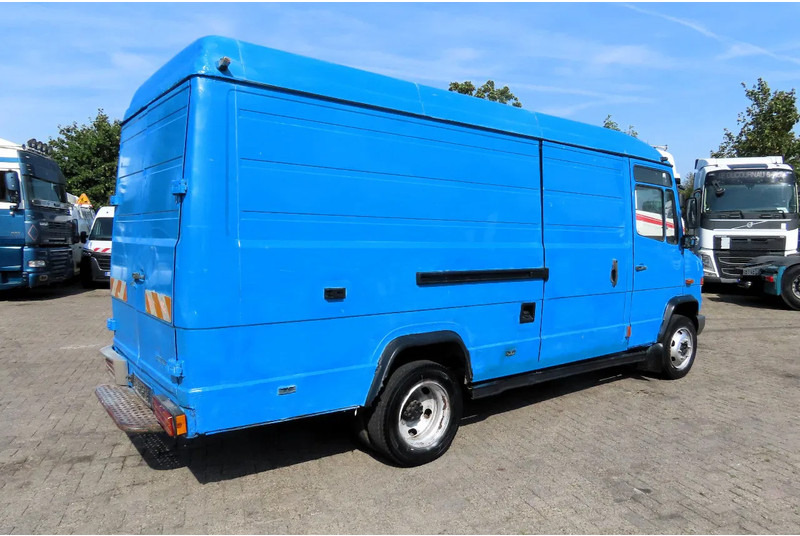 Mercedes-Benz Vario 812D - Βαν: φωτογραφία 5 Mercedes-Benz Vario 812D - Βαν: φωτογραφία 5