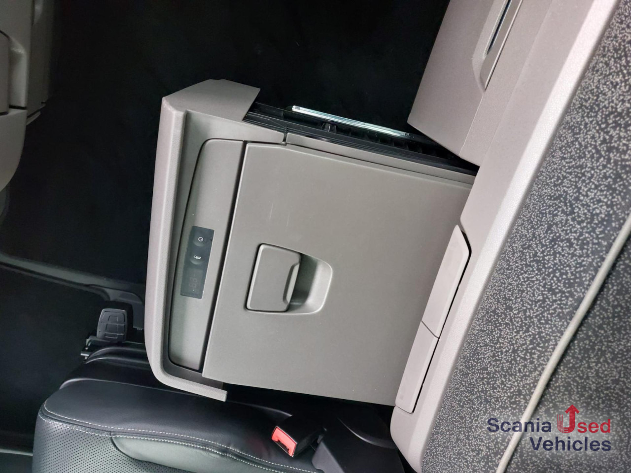 SCANIA S 500 A4x2LA Highline 4-Balg Luftfederung LEDER - Τράκτορας: φωτογραφία 2 SCANIA S 500 A4x2LA Highline 4-Balg Luftfederung LEDER - Τράκτορας: φωτογραφία 2