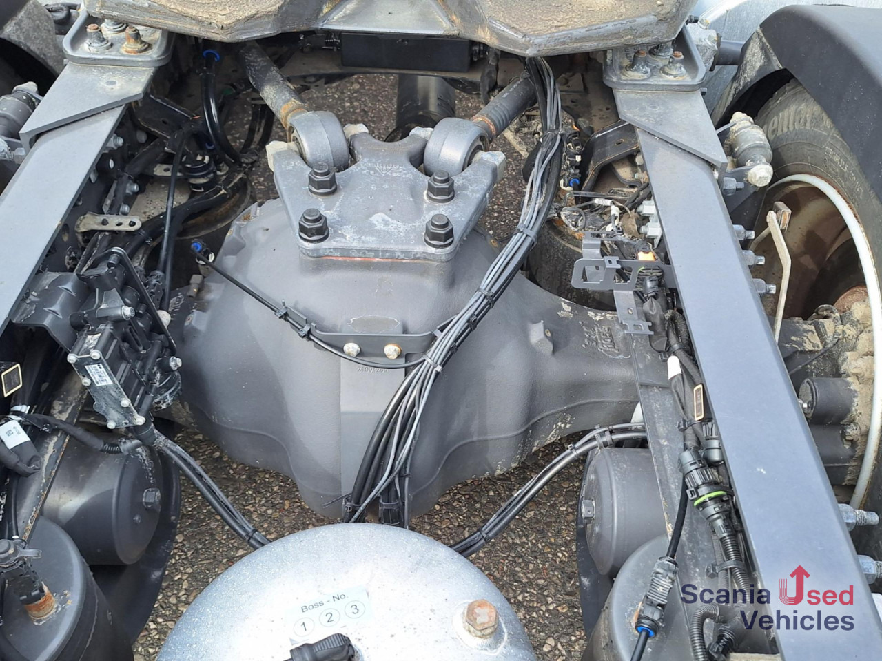 VOLVO FH 500 Lowliner Euro 6 TUV NEU !! - Τράκτορας: φωτογραφία 5 VOLVO FH 500 Lowliner Euro 6 TUV NEU !! - Τράκτορας: φωτογραφία 5