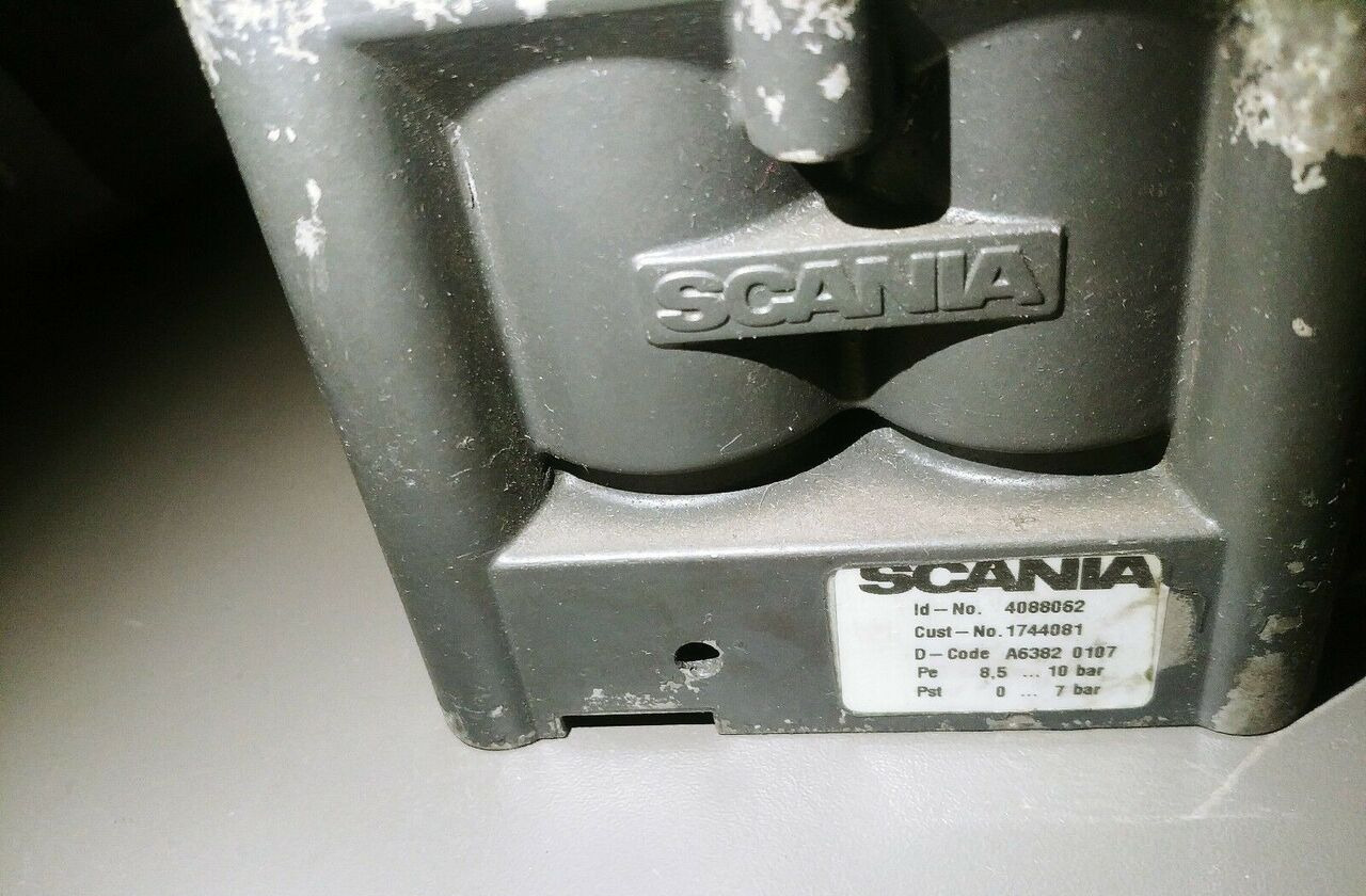 Scania EGR VALVE - Βαλβίδα για Φορτηγό: φωτογραφία 3 Scania EGR VALVE - Βαλβίδα για Φορτηγό: φωτογραφία 3