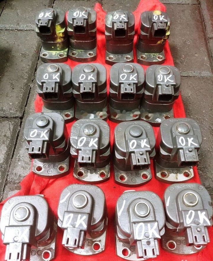 Scania GENUINE FUEL SOLENOID 1724538 1784240 Scania HPI - Βαλβίδα για Φορτηγό: φωτογραφία 1 Scania GENUINE FUEL SOLENOID 1724538 1784240 Scania HPI - Βαλβίδα για Φορτηγό: φωτογραφία 1