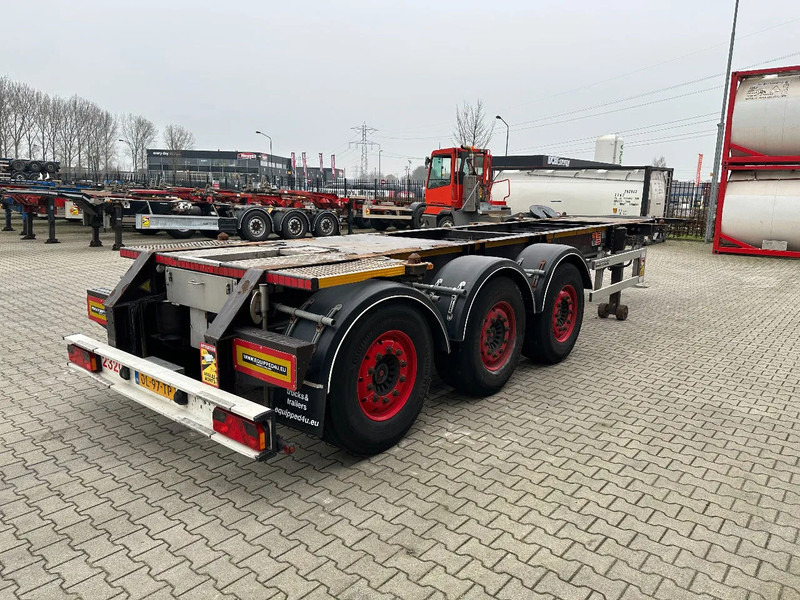 Burg 20FT ADR (EX/II, EX/III, FL, AT) Chassis, Leergewicht : 3.690kg, SAF INTRADISC, 2x Liftachse, NL-Chassis, APK/ADR: 04-2025 - Επικαθήμενο μεταφοράς εμπορευματοκιβωτίων/ Κινητό αμάξωμα: φωτογραφία 3 Burg 20FT ADR (EX/II, EX/III, FL, AT) Chassis, Leergewicht : 3.690kg, SAF INTRADISC, 2x Liftachse, NL-Chassis, APK/ADR: 04-2025 - Επικαθήμενο μεταφοράς εμπορευματοκιβωτίων/ Κινητό αμάξωμα: φωτογραφία 3