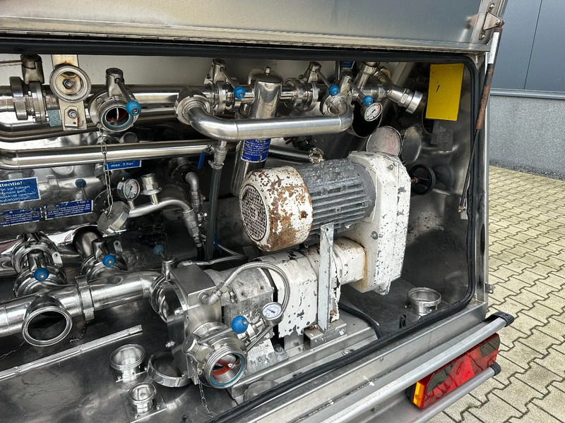 Επικαθήμενο βυτίο για τη μεταφορά τροφίμων Feldbinder LEVENSMIDDELEN / FOOD / LEBENSMITTEL / 33.500L / 3-COMP / POMP / NL-trailer / APK: 12-2026, 10x beschikbaar: φωτογραφία 10