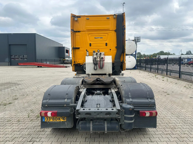 Mercedes-Benz Actros 2748 LS 6x2 BROKEN ENGINE - Τράκτορας: φωτογραφία 4 Mercedes-Benz Actros 2748 LS 6x2 BROKEN ENGINE - Τράκτορας: φωτογραφία 4
