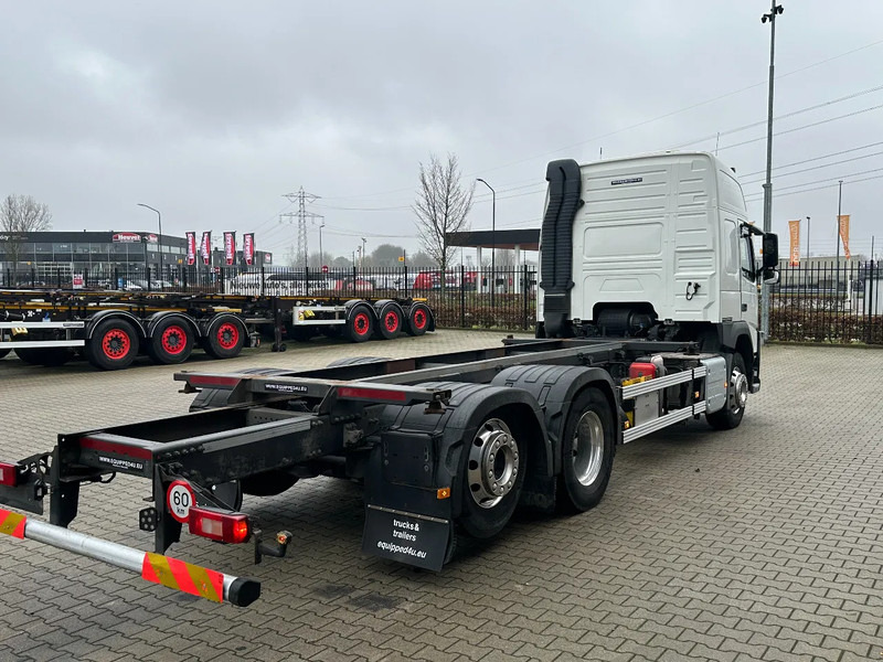 Volvo FM 380 Globetrotter 6x2, ADR (FL, AT, OX), LIFT/STEER, 636.183km - Φορτηγό σασί: φωτογραφία 5 Volvo FM 380 Globetrotter 6x2, ADR (FL, AT, OX), LIFT/STEER, 636.183km - Φορτηγό σασί: φωτογραφία 5