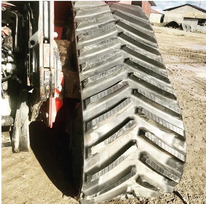 CASE IH Quatrac 30"x6"x42 & 36"x6"x42 - Ερπύστρια για Ερπυστριοφόρο τρακτέρ: φωτογραφία 5 CASE IH Quatrac 30"x6"x42 & 36"x6"x42 - Ερπύστρια για Ερπυστριοφόρο τρακτέρ: φωτογραφία 5