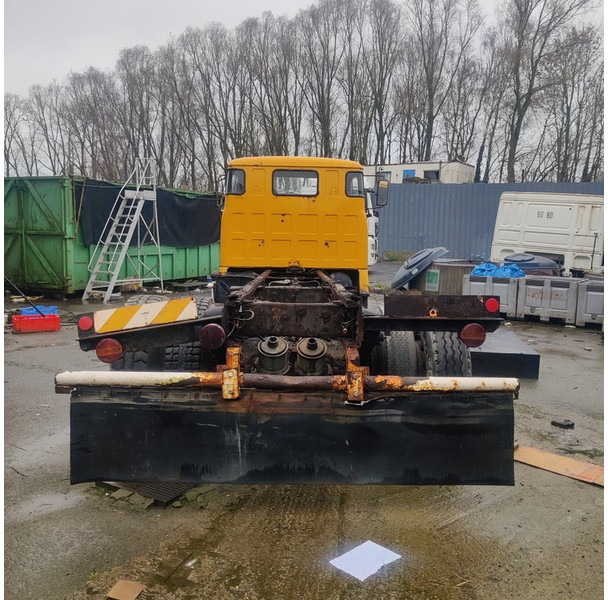 Scania 110 - Φορτηγό ανατρεπόμενο: φωτογραφία 4 Scania 110 - Φορτηγό ανατρεπόμενο: φωτογραφία 4