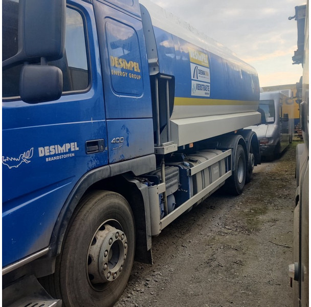 Volvo FM-400 - Φορτηγό βυτιοφόρο: φωτογραφία 2 Volvo FM-400 - Φορτηγό βυτιοφόρο: φωτογραφία 2