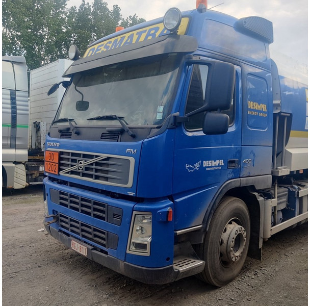 Volvo FM-400 - Φορτηγό βυτιοφόρο: φωτογραφία 1 Volvo FM-400 - Φορτηγό βυτιοφόρο: φωτογραφία 1