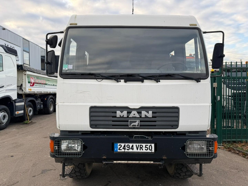 MAN LE 220 C - 10.5T - 4x4 CAMPING CAR - WOHNMOBILBASIS - CAMION EXPEDITION - CAMPER BASE - Φορτηγό κόφα: φωτογραφία 2 MAN LE 220 C - 10.5T - 4x4 CAMPING CAR - WOHNMOBILBASIS - CAMION EXPEDITION - CAMPER BASE - Φορτηγό κόφα: φωτογραφία 2