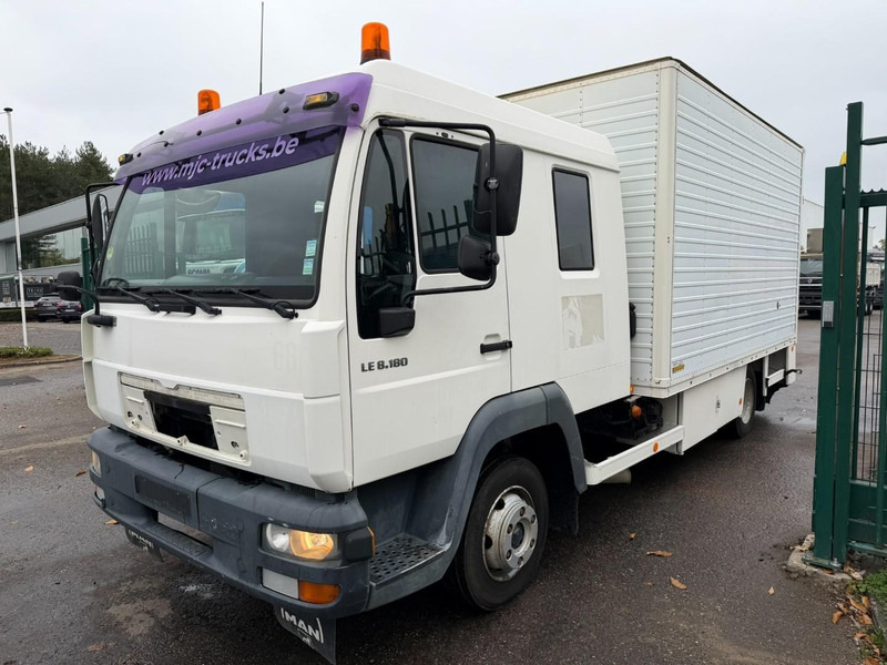 MAN LE 8.180 CLOSED BOX / KOFFER - DOKA - MANUAL GEARBOX - *248.000km* - STEEL SPRING / BLATT / LAMES - BE TRUCK - Φορτηγό κόφα: φωτογραφία 3 MAN LE 8.180 CLOSED BOX / KOFFER - DOKA - MANUAL GEARBOX - *248.000km* - STEEL SPRING / BLATT / LAMES - BE TRUCK - Φορτηγό κόφα: φωτογραφία 3