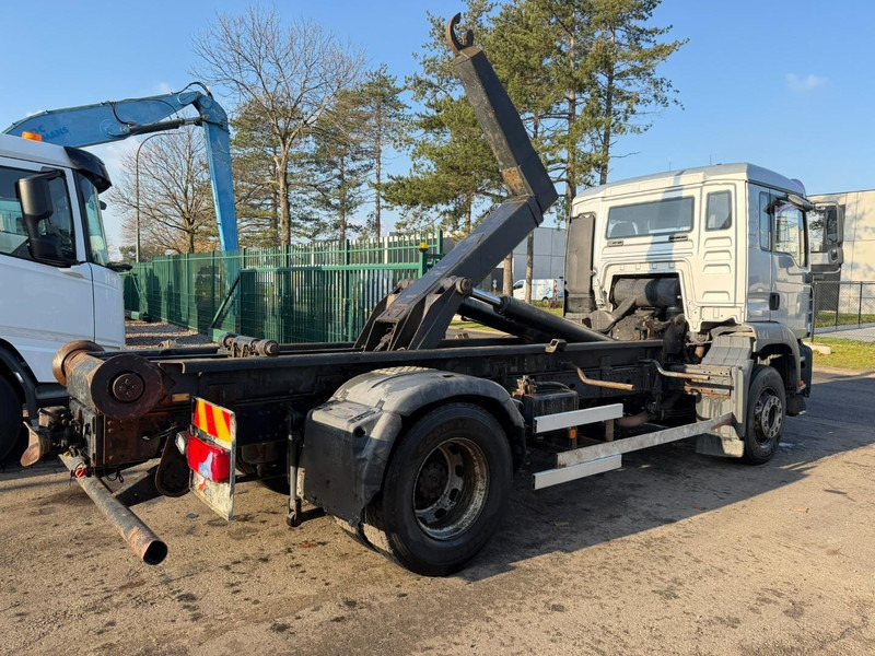 MAN TGA 18.350 4x2 19T HOOKLIFT / ABROLLKIPPER / GANCHO / AMPLIROL - EURO 3 - AS TRONIC AUTOMATIC - Φορτηγό φόρτωσης γάντζου: φωτογραφία 5 MAN TGA 18.350 4x2 19T HOOKLIFT / ABROLLKIPPER / GANCHO / AMPLIROL - EURO 3 - AS TRONIC AUTOMATIC - Φορτηγό φόρτωσης γάντζου: φωτογραφία 5