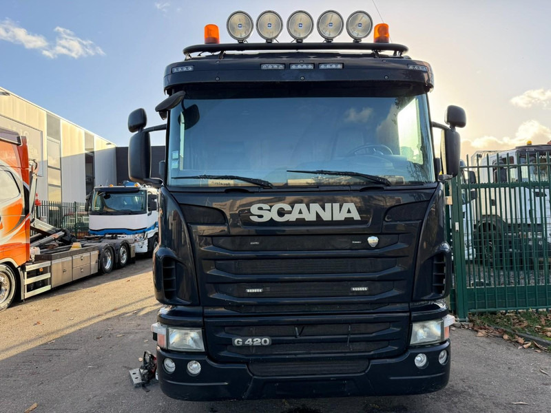 Scania G420 6x2 TIPPER + CRANE PALFINGER PK22002 C (4x) + GRABBER - LIFT + STEERING AXLE - DAMAGED CRANE - Φορτηγό ανατρεπόμενο, Φορτηγό με γερανό: φωτογραφία 2 Scania G420 6x2 TIPPER + CRANE PALFINGER PK22002 C (4x) + GRABBER - LIFT + STEERING AXLE - DAMAGED CRANE - Φορτηγό ανατρεπόμενο, Φορτηγό με γερανό: φωτογραφία 2