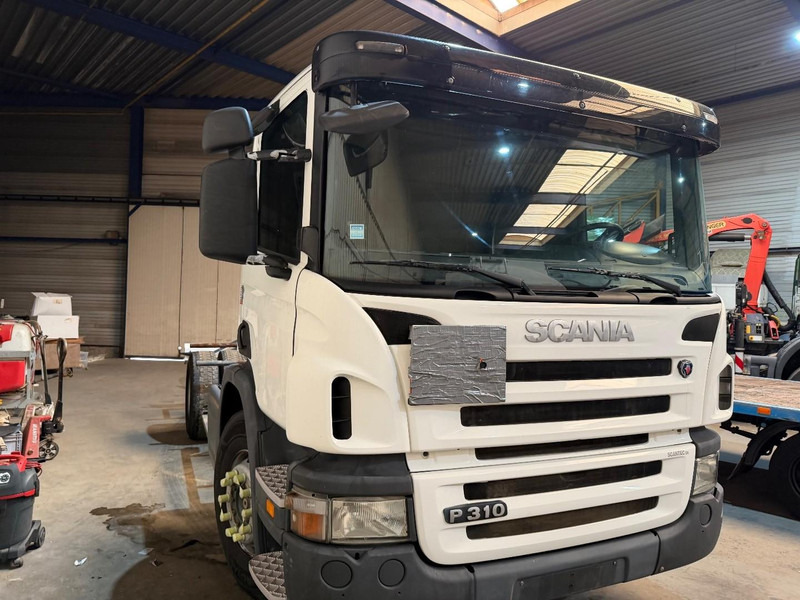 Scania P310 4x2 CHASSIS - ADR (ex tanker) - *322.000km* - AIR SUSPENSION - MANUAL - BE TRUCK - Φορτηγό βυτιοφόρο: φωτογραφία 2 Scania P310 4x2 CHASSIS - ADR (ex tanker) - *322.000km* - AIR SUSPENSION - MANUAL - BE TRUCK - Φορτηγό βυτιοφόρο: φωτογραφία 2