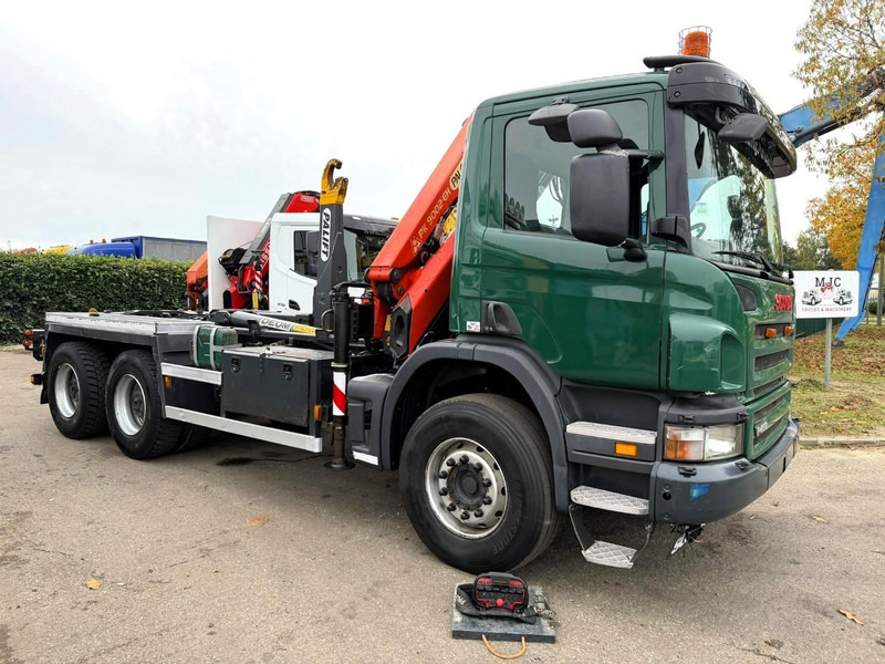 Scania P400 6x4 HOOKLIFT + CRANE PALFINGER PK9001 EH - RETARDER - 5/6F + ROTATOR + RADIO - WB 3m90 - EURO 5 - HUB REDUCTION / SPRING - BE TRUCK - Φορτηγό φόρτωσης γάντζου, Φορτηγό με γερανό: φωτογραφία 2 Scania P400 6x4 HOOKLIFT + CRANE PALFINGER PK9001 EH - RETARDER - 5/6F + ROTATOR + RADIO - WB 3m90 - EURO 5 - HUB REDUCTION / SPRING - BE TRUCK - Φορτηγό φόρτωσης γάντζου, Φορτηγό με γερανό: φωτογραφία 2