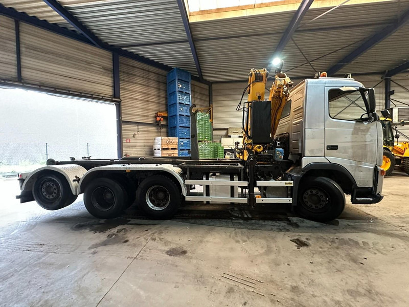 Volvo FH12-420 8x4 HOOKLIFT AJK + CRANE EFFER 250 - 3S - RADIO - TRIDEM LIFT + STEERING AXLE - I SHIFT - BE TRUCK - Φορτηγό φόρτωσης γάντζου, Φορτηγό με γερανό: φωτογραφία 4 Volvo FH12-420 8x4 HOOKLIFT AJK + CRANE EFFER 250 - 3S - RADIO - TRIDEM LIFT + STEERING AXLE - I SHIFT - BE TRUCK - Φορτηγό φόρτωσης γάντζου, Φορτηγό με γερανό: φωτογραφία 4