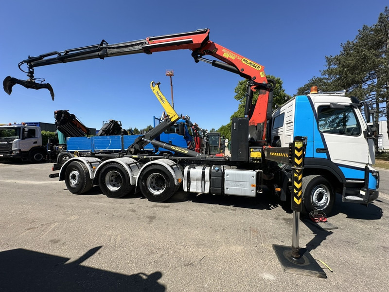 Volvo FMX 460 8x4 TRIDEM HOOKLIFT + CRANE PK 23002 SH + GRABBER / ROTATOR - EURO 6 - LIFT + STEERING AXLE - *374.000km* - EXT BUMPER - Φορτηγό φόρτωσης γάντζου, Φορτηγό με γερανό: φωτογραφία 4 Volvo FMX 460 8x4 TRIDEM HOOKLIFT + CRANE PK 23002 SH + GRABBER / ROTATOR - EURO 6 - LIFT + STEERING AXLE - *374.000km* - EXT BUMPER - Φορτηγό φόρτωσης γάντζου, Φορτηγό με γερανό: φωτογραφία 4