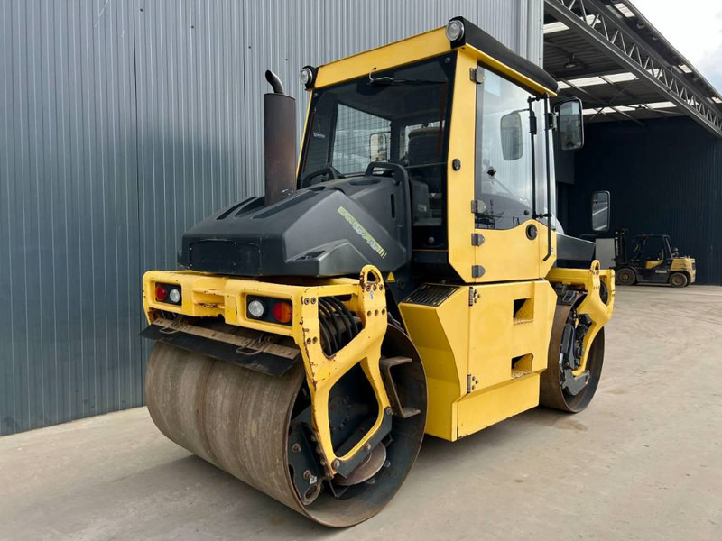 Bomag BW154AP-AM - Οδοστρωτήρας: φωτογραφία 4 Bomag BW154AP-AM - Οδοστρωτήρας: φωτογραφία 4