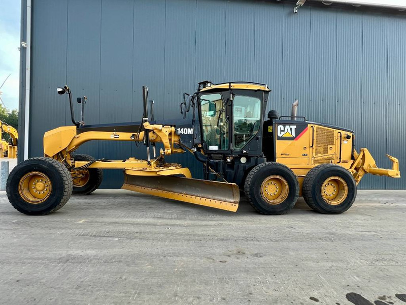 Cat 140M - Γκρέιντερ: φωτογραφία 3 Cat 140M - Γκρέιντερ: φωτογραφία 3