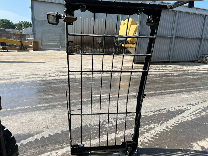 Cat 313E / 320F / 323E / 325F / 329E / 330F / 336E / 3 - Καμπίνα και εσωτερικό για Κατασκευή μηχανήματα: φωτογραφία 4 Cat 313E / 320F / 323E / 325F / 329E / 330F / 336E / 3 - Καμπίνα και εσωτερικό για Κατασκευή μηχανήματα: φωτογραφία 4