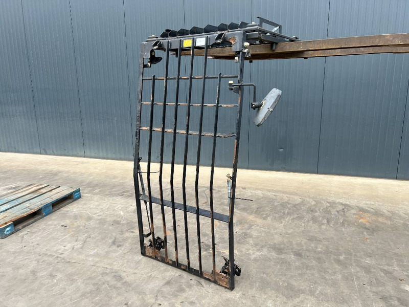 Cat 313E / M315F / 320F / 323E / 325F / 329E / 330F / - Καμπίνα και εσωτερικό για Κατασκευή μηχανήματα: φωτογραφία 1 Cat 313E / M315F / 320F / 323E / 325F / 329E / 330F / - Καμπίνα και εσωτερικό για Κατασκευή μηχανήματα: φωτογραφία 1