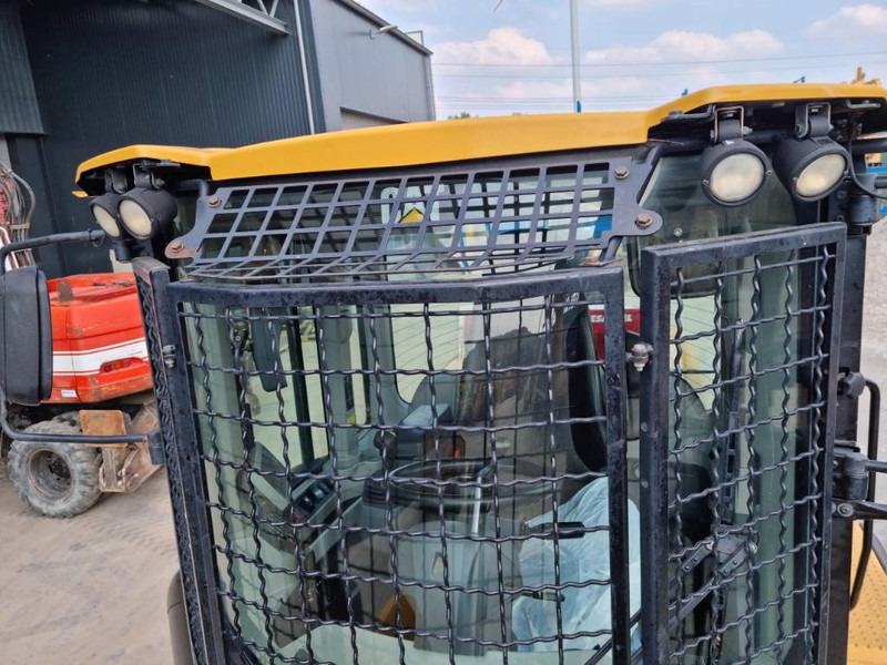 Καμπίνα και εσωτερικό για Κατασκευή μηχανήματα Cat 938K / 938M: φωτογραφία 8 Καμπίνα και εσωτερικό για Κατασκευή μηχανήματα Cat 938K / 938M: φωτογραφία 8