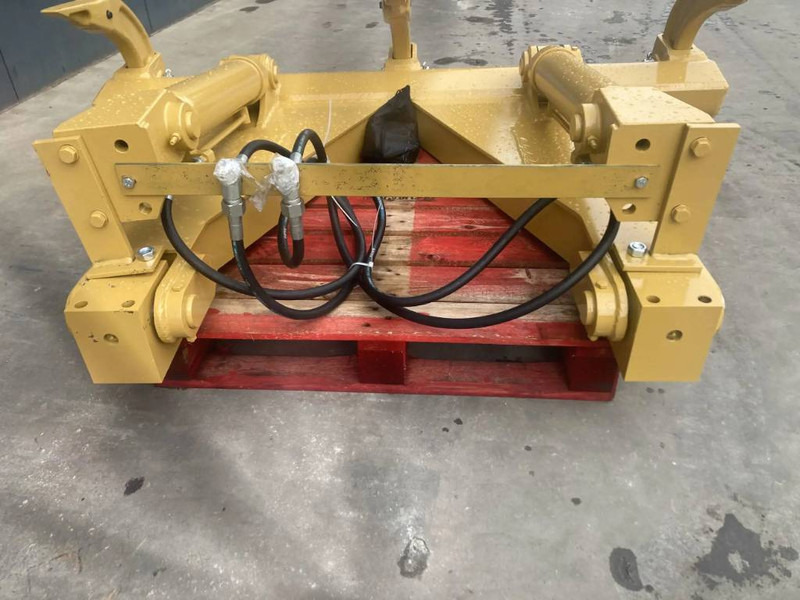 Cat D4H Ripper - Παρελκόμενα για Κατασκευή μηχανήματα: φωτογραφία 4 Cat D4H Ripper - Παρελκόμενα για Κατασκευή μηχανήματα: φωτογραφία 4
