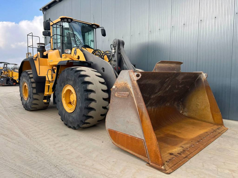 Volvo L220H - Ελαστιχοφόρος φορτωτής: φωτογραφία 3 Volvo L220H - Ελαστιχοφόρος φορτωτής: φωτογραφία 3