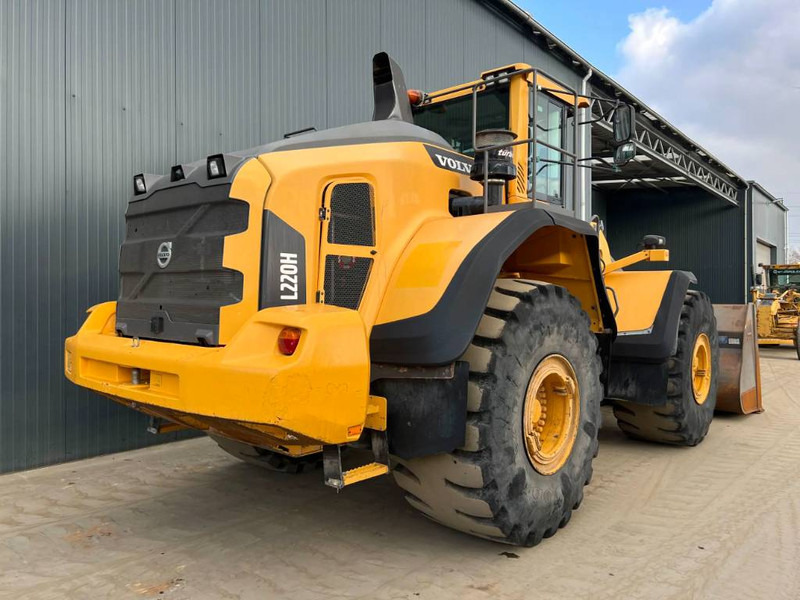 Volvo L220H - Ελαστιχοφόρος φορτωτής: φωτογραφία 4 Volvo L220H - Ελαστιχοφόρος φορτωτής: φωτογραφία 4