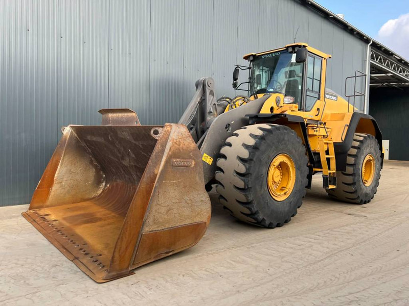 Volvo L220H - Ελαστιχοφόρος φορτωτής: φωτογραφία 1 Volvo L220H - Ελαστιχοφόρος φορτωτής: φωτογραφία 1