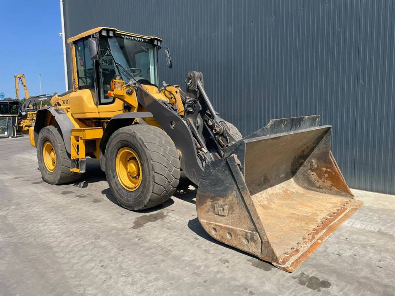Volvo L90F - 3rd valve - Ελαστιχοφόρος φορτωτής: φωτογραφία 3 Volvo L90F - 3rd valve - Ελαστιχοφόρος φορτωτής: φωτογραφία 3