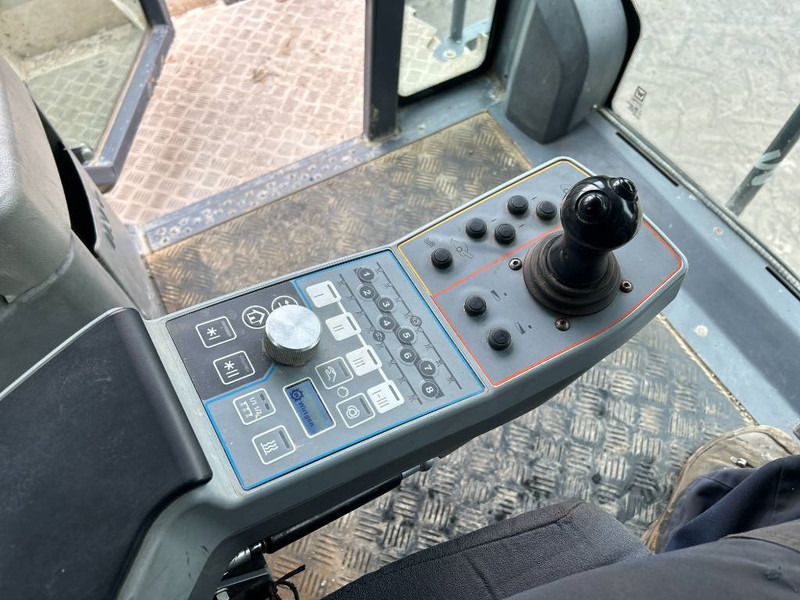 Wirtgen WR200XLi - Οδοστρωτήρας: φωτογραφία 4 Wirtgen WR200XLi - Οδοστρωτήρας: φωτογραφία 4