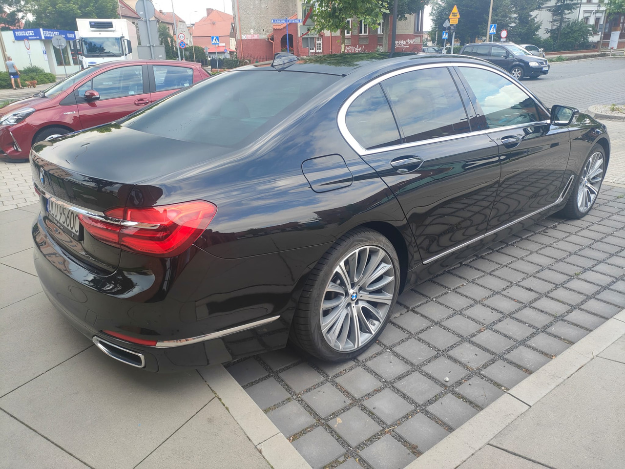 BMW 730D x-drive - Αυτοκίνητο: φωτογραφία 3 BMW 730D x-drive - Αυτοκίνητο: φωτογραφία 3