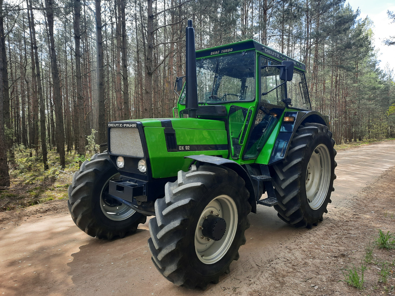 DEUTZ DX92 Turbo - Τρακτέρ: φωτογραφία 1 DEUTZ DX92 Turbo - Τρακτέρ: φωτογραφία 1