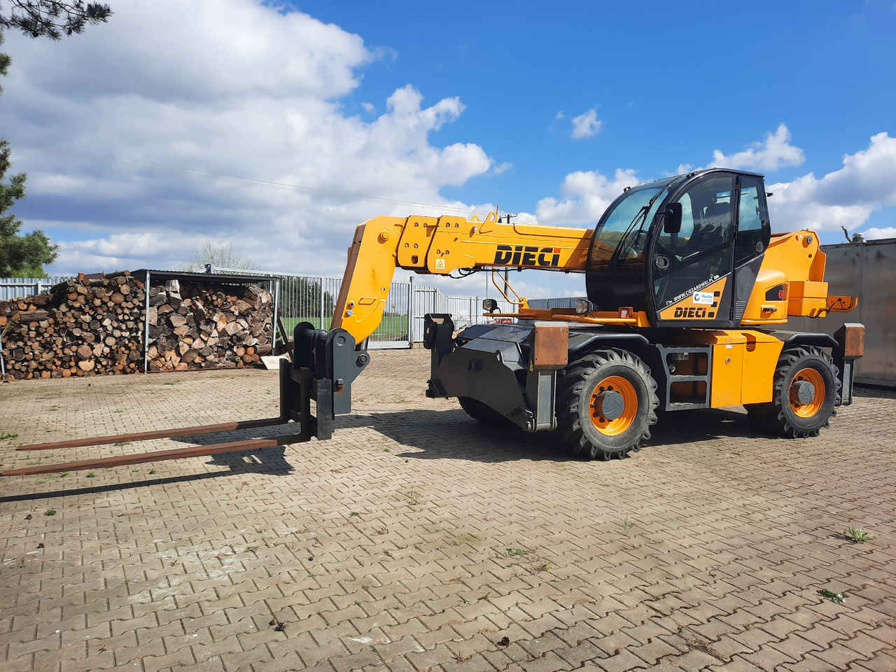 Dieci PEGASUS 60.16 (2.0) ( 6 t / 16 m) - 2016 r. - Ελαστιχοφόρος φορτωτής: φωτογραφία 2 Dieci PEGASUS 60.16 (2.0) ( 6 t / 16 m) - 2016 r. - Ελαστιχοφόρος φορτωτής: φωτογραφία 2