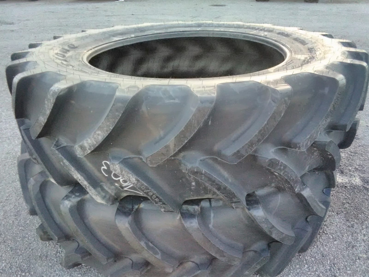 FIRESTONE 460/85 R42 (18.4 R42) - Πλήρης τροχός για Γεωργικά μηχανήματα: φωτογραφία 2 FIRESTONE 460/85 R42 (18.4 R42) - Πλήρης τροχός για Γεωργικά μηχανήματα: φωτογραφία 2
