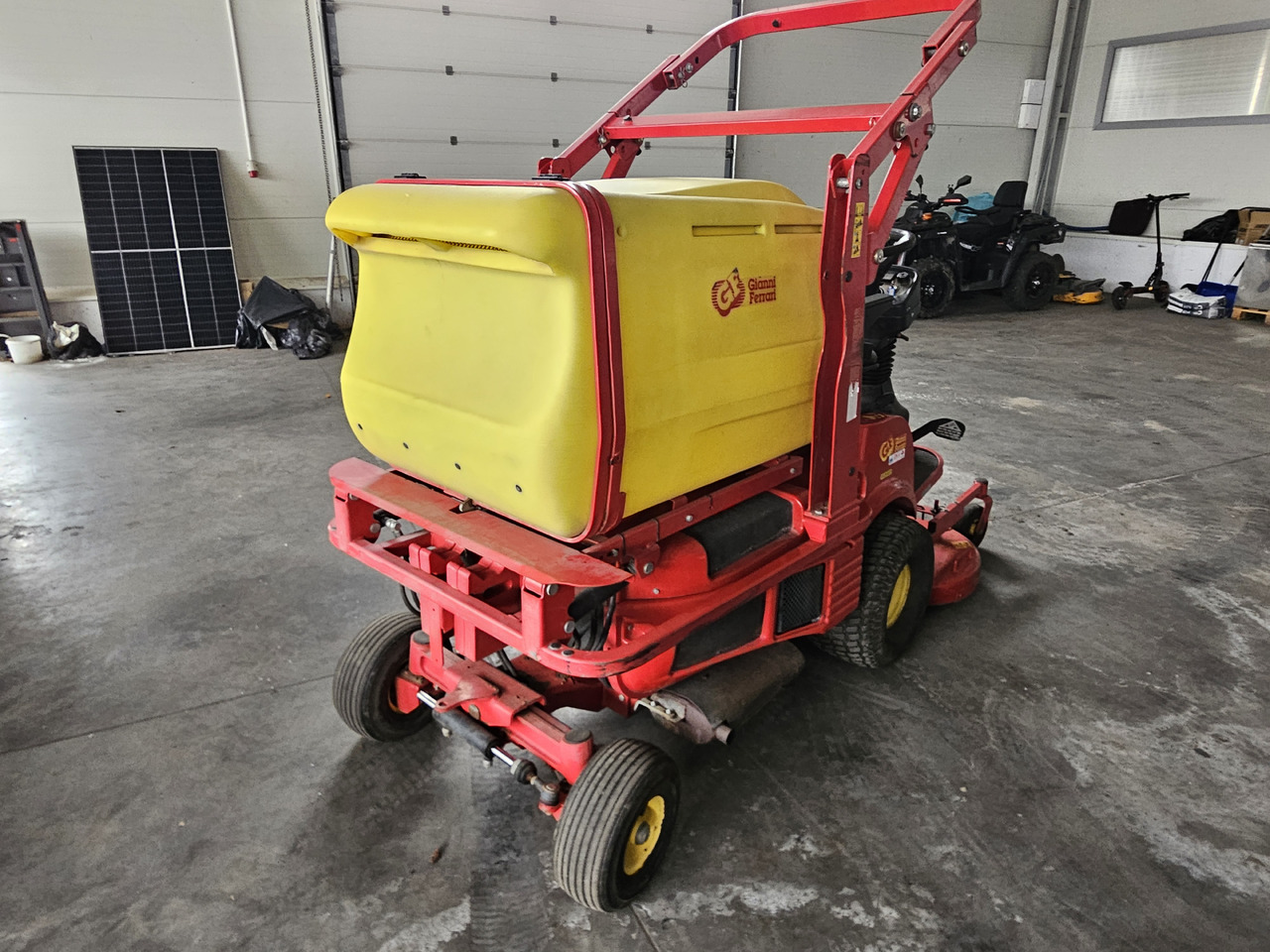 Ferrari SR 230 - Χλοοκοπτικό: φωτογραφία 4 Ferrari SR 230 - Χλοοκοπτικό: φωτογραφία 4