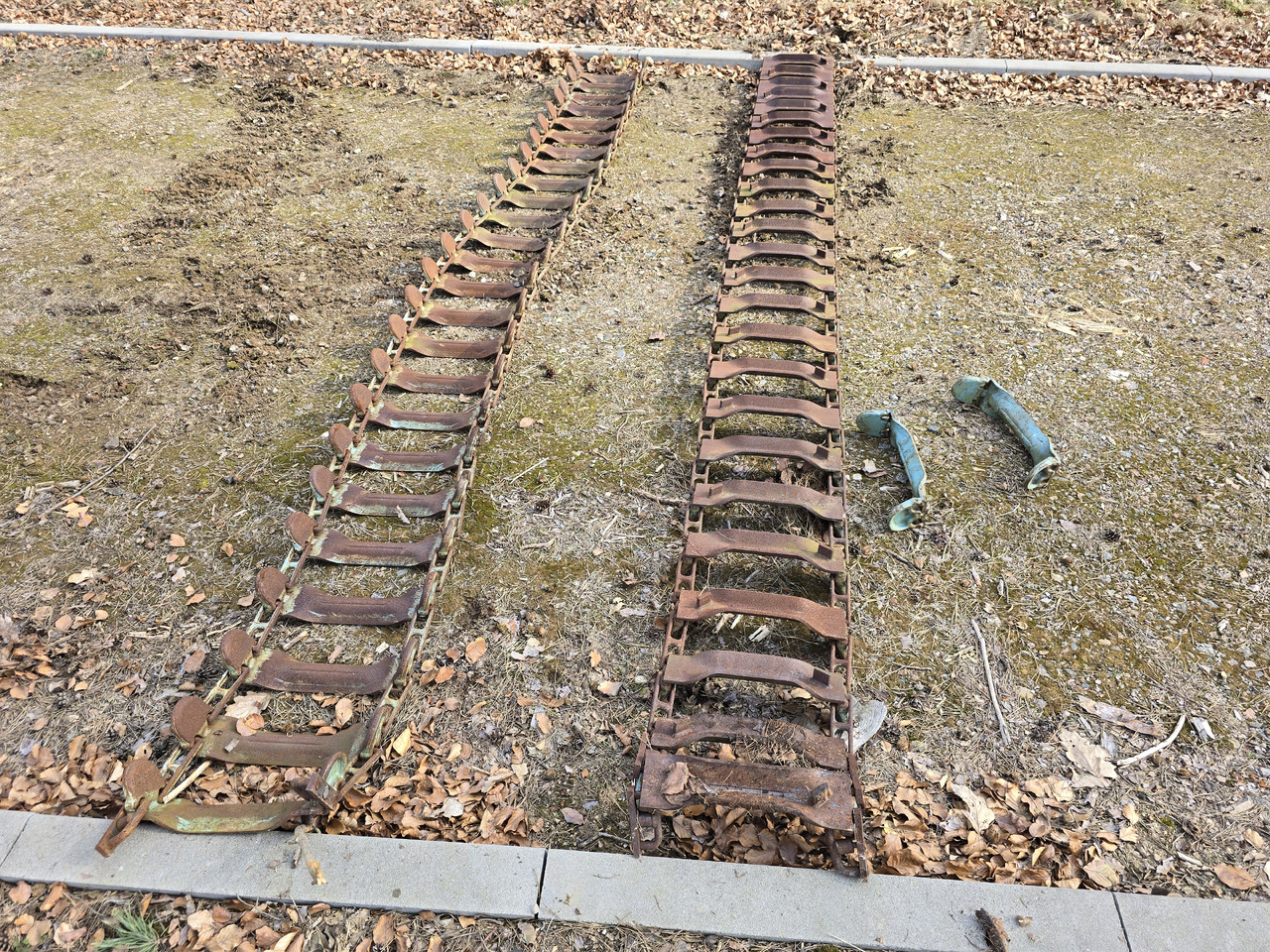 Gąsienice 400/60-15.5 - Ερπύστρια για Δασικά μηχανήματα: φωτογραφία 5 Gąsienice 400/60-15.5 - Ερπύστρια για Δασικά μηχανήματα: φωτογραφία 5