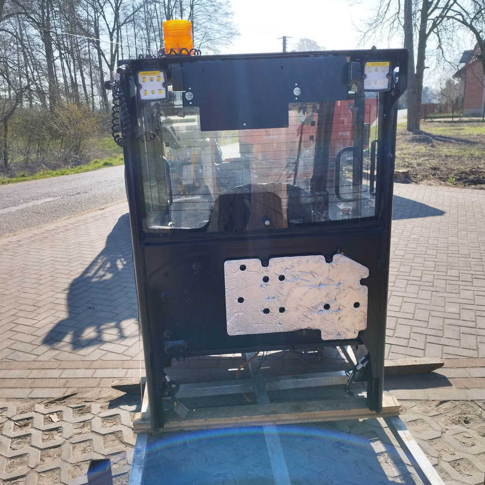 JCB 403 - Καμπίνα για Κατασκευή μηχανήματα: φωτογραφία 5 JCB 403 - Καμπίνα για Κατασκευή μηχανήματα: φωτογραφία 5