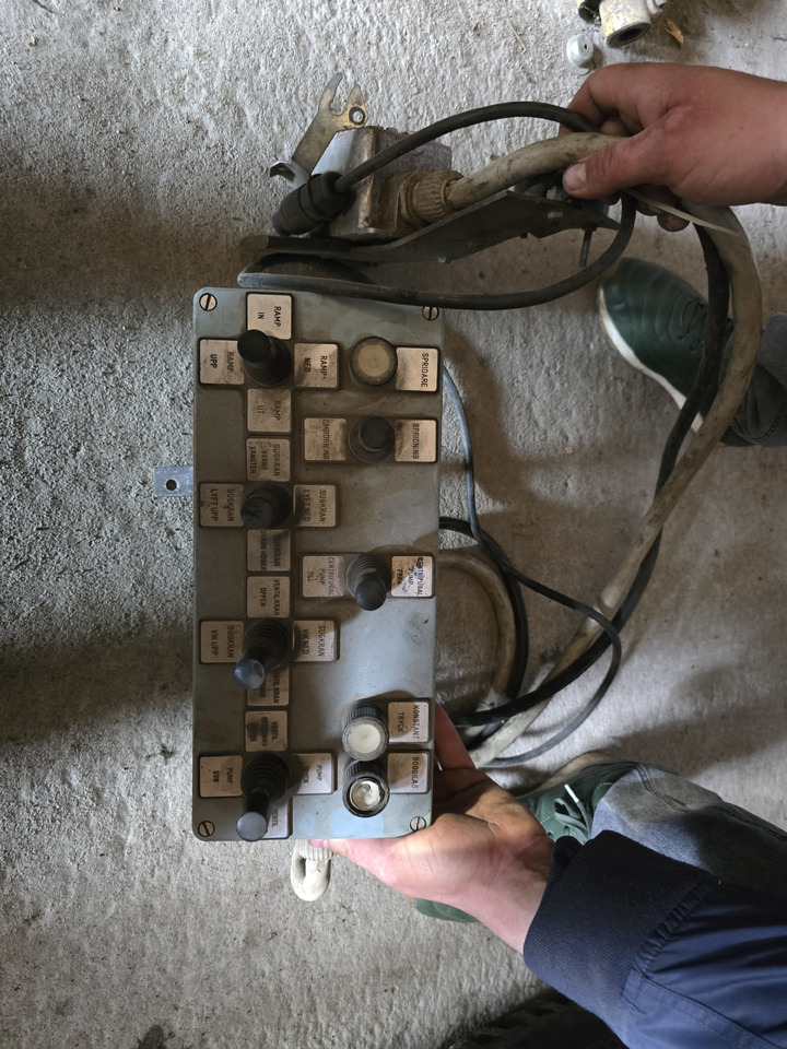 Jako 14000 - Κοπροδιανομέας υγρής κοπριάς: φωτογραφία 2 Jako 14000 - Κοπροδιανομέας υγρής κοπριάς: φωτογραφία 2