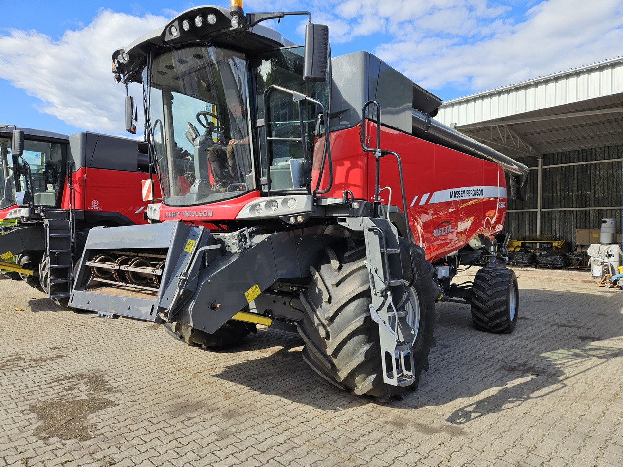 Massey Ferguson Delta 9380 - Θεριζοαλωνιστική μηχανή: φωτογραφία 3 Massey Ferguson Delta 9380 - Θεριζοαλωνιστική μηχανή: φωτογραφία 3