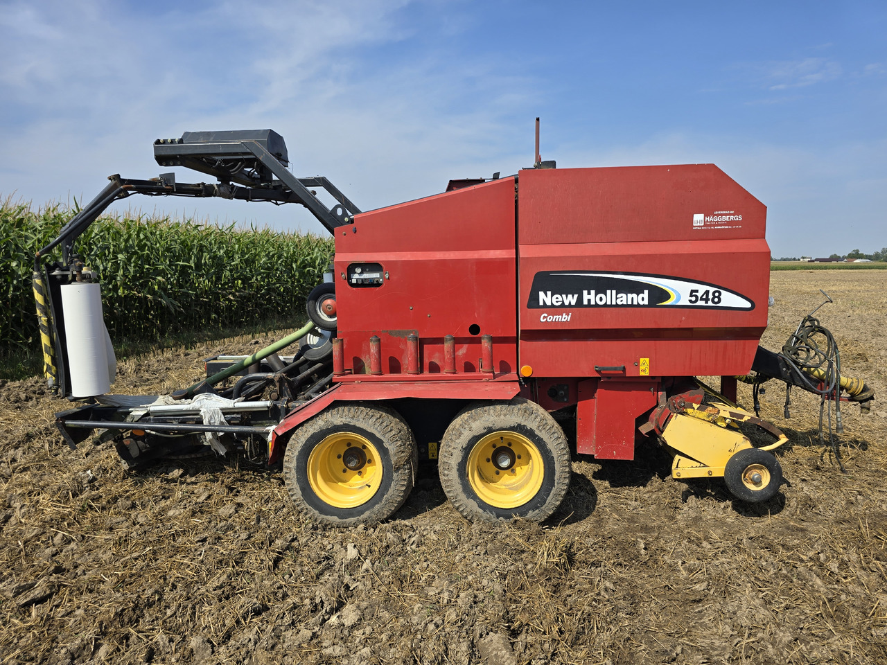 NEW HOLLAND 548 Combi - Χορτοδετική μηχανή στρόγγυλης μπάλας: φωτογραφία 1 NEW HOLLAND 548 Combi - Χορτοδετική μηχανή στρόγγυλης μπάλας: φωτογραφία 1