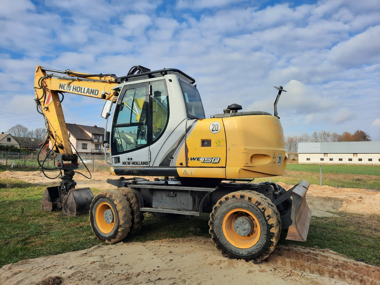 NEW HOLLAND WE150C - Τροχοφόρος εκσκαφέας: φωτογραφία 3 NEW HOLLAND WE150C - Τροχοφόρος εκσκαφέας: φωτογραφία 3