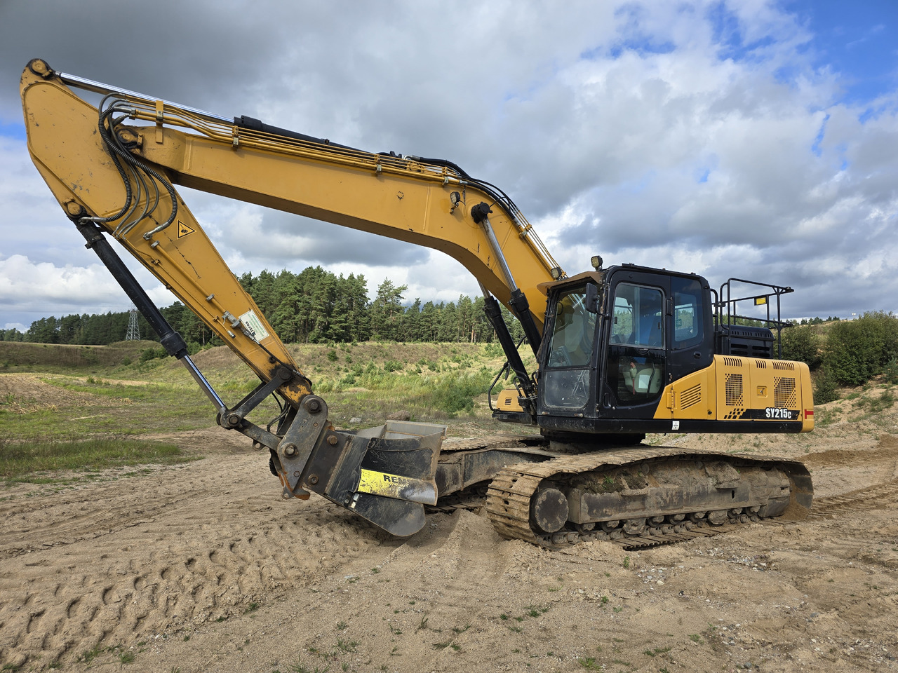 SANY SY215c - Ερπυστριοφόρος εκσκαφέας: φωτογραφία 4 SANY SY215c - Ερπυστριοφόρος εκσκαφέας: φωτογραφία 4