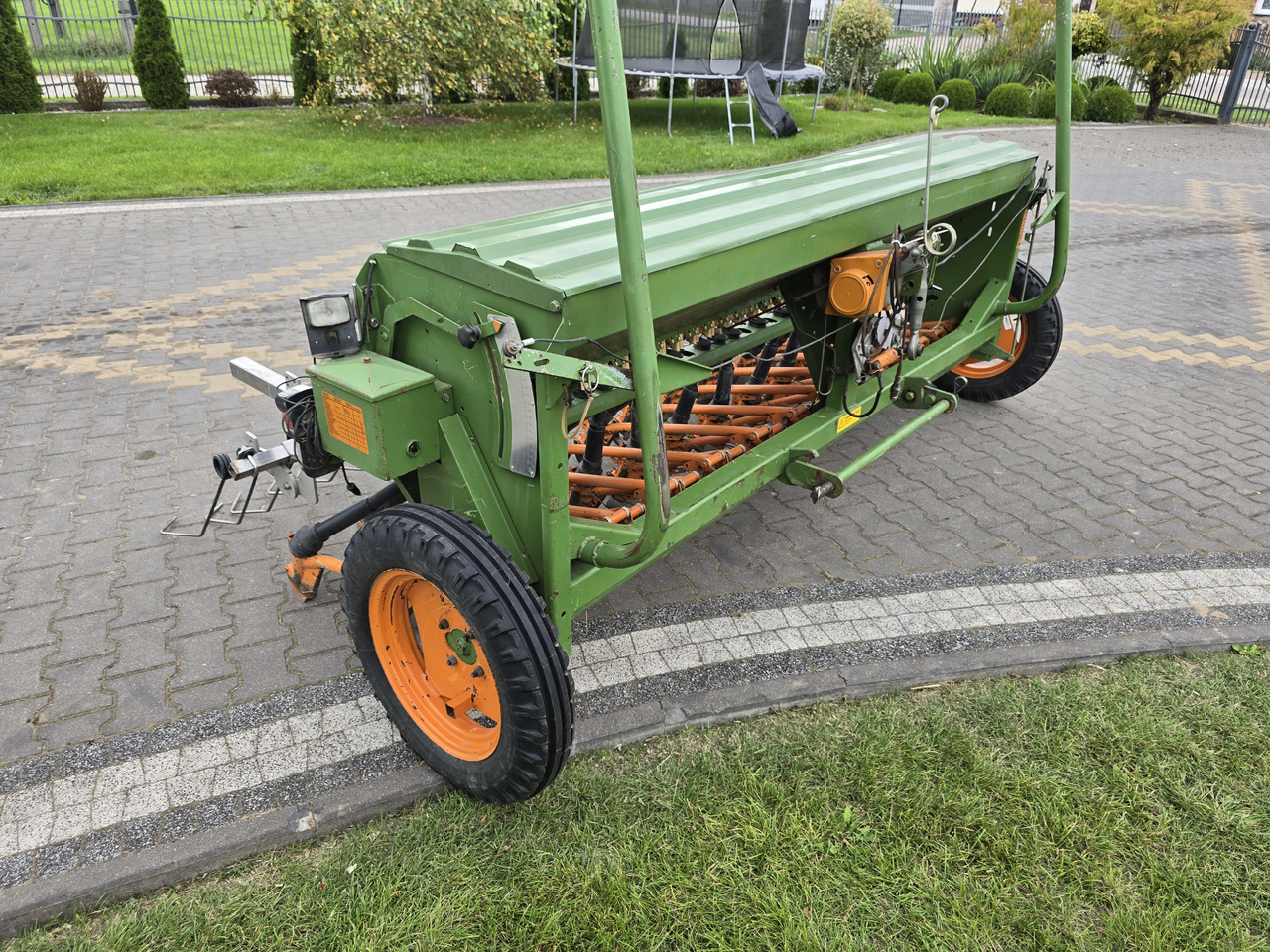 Amazone D8/30 SPECIAL - Μηχανήματα σποράς: φωτογραφία 5 Amazone D8/30 SPECIAL - Μηχανήματα σποράς: φωτογραφία 5
