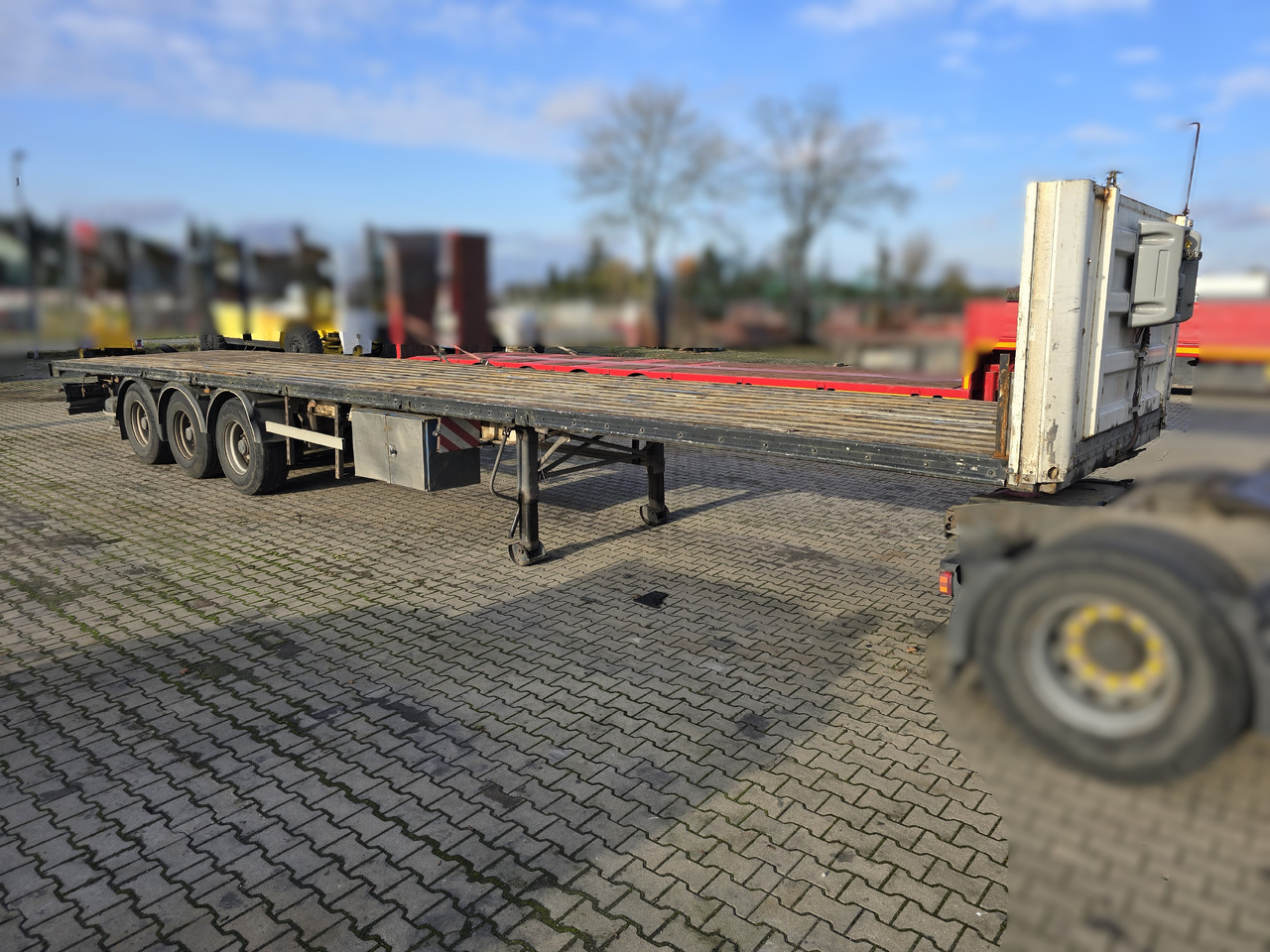 Fruehauf TX 34CW - Τρέιλερ πλατφόρμα/ Καρότσα: φωτογραφία 2 Fruehauf TX 34CW - Τρέιλερ πλατφόρμα/ Καρότσα: φωτογραφία 2