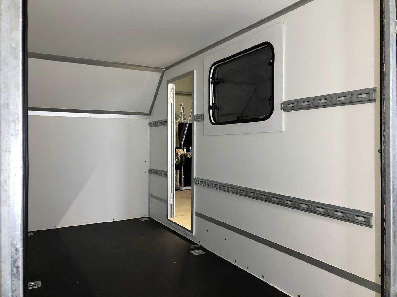 Νέα Ρυμούλκα κόφα BLYSS F1330HD Seitentür,Fenster,Aero Kofferanhänger: φωτογραφία 20